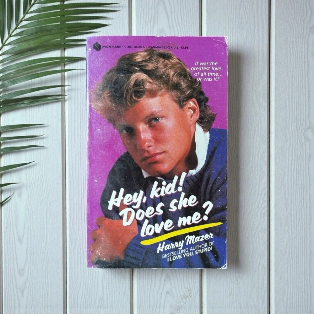 Hey, Kid! Does She Love Me? – Harry Mazer – Avon Flare Paperback (1986)